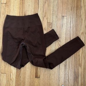 Alphalete Brown Leggings